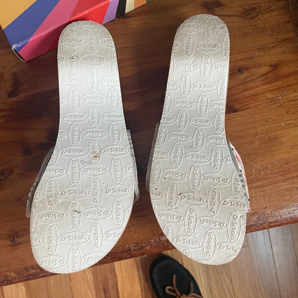Dr. Scholls wooden slides pink flowered - Picture 2 of 3